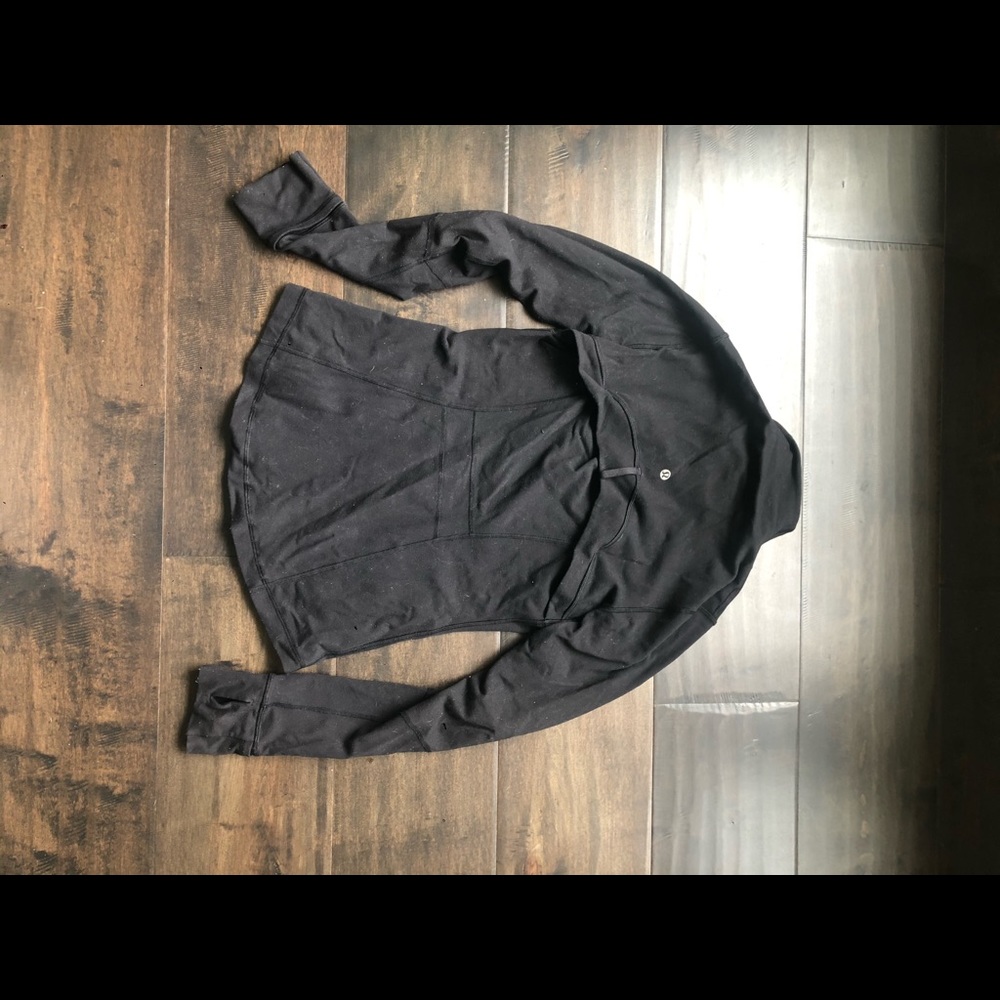 lululemon Black Zip -Size 4 All Black